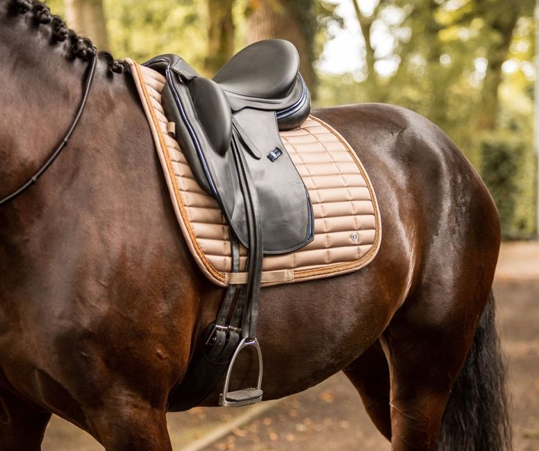 B Vertigo Quinn Dressage Saddle Pad, Tan Full Size NEW