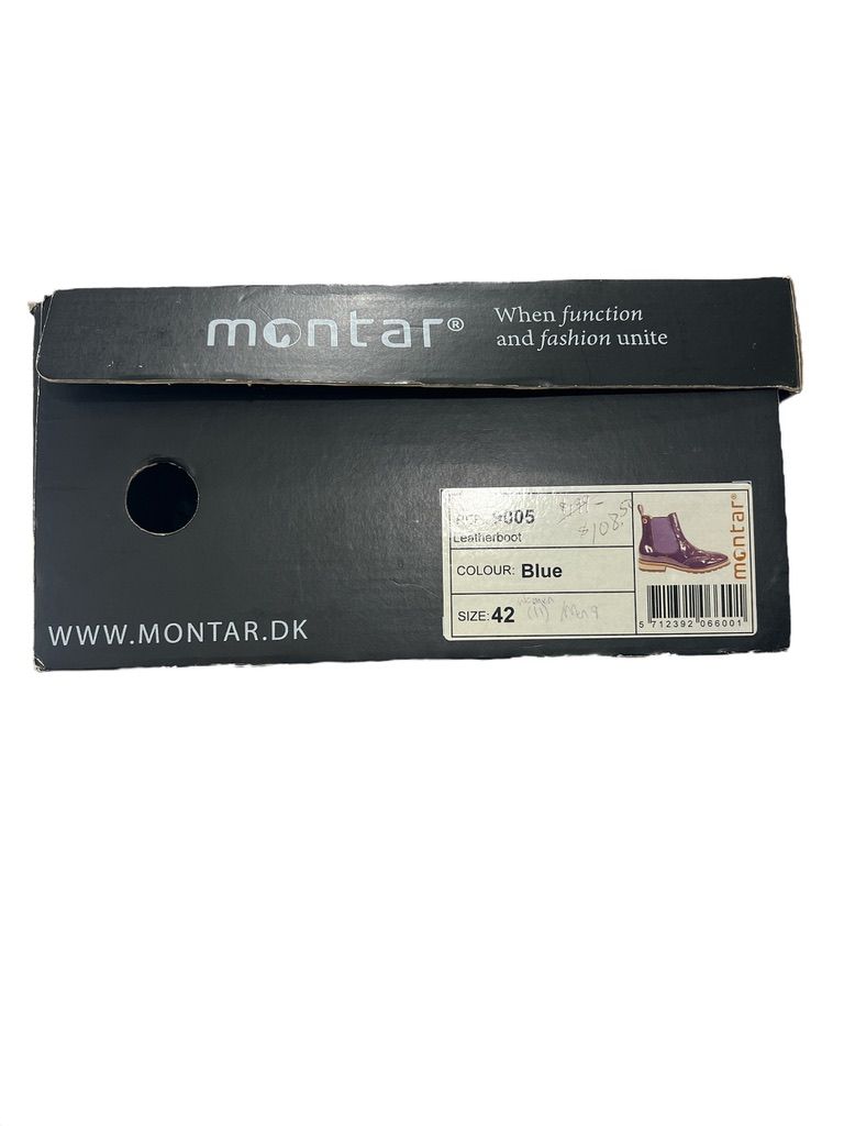 Montar Women's Blue Patent Leather Paddock / Jodphur Boots Size 42 NEW