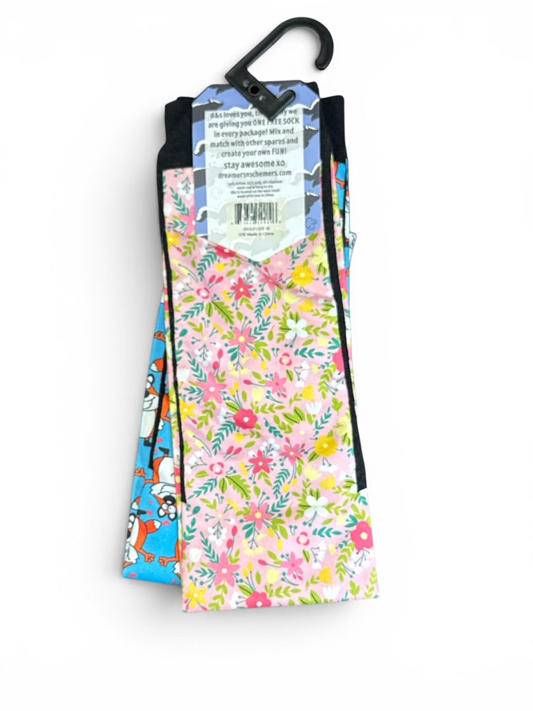 Dreamers & Schemers Love Ya "A Pair and A Spare" Boot Socks New w/Tags One Size NEW