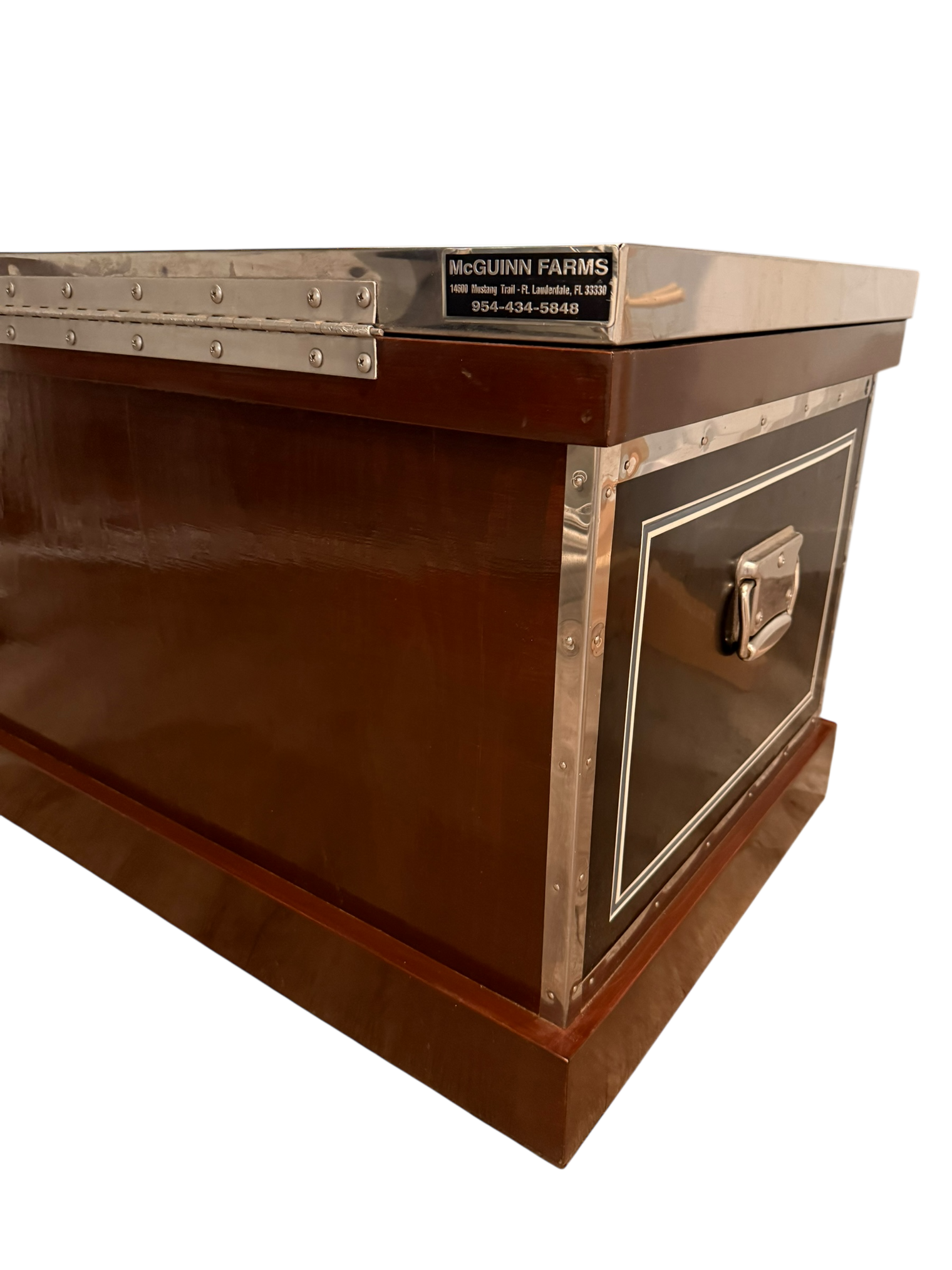 McGuinn Farms Large Vinyl Custom Tack Trunk - Black