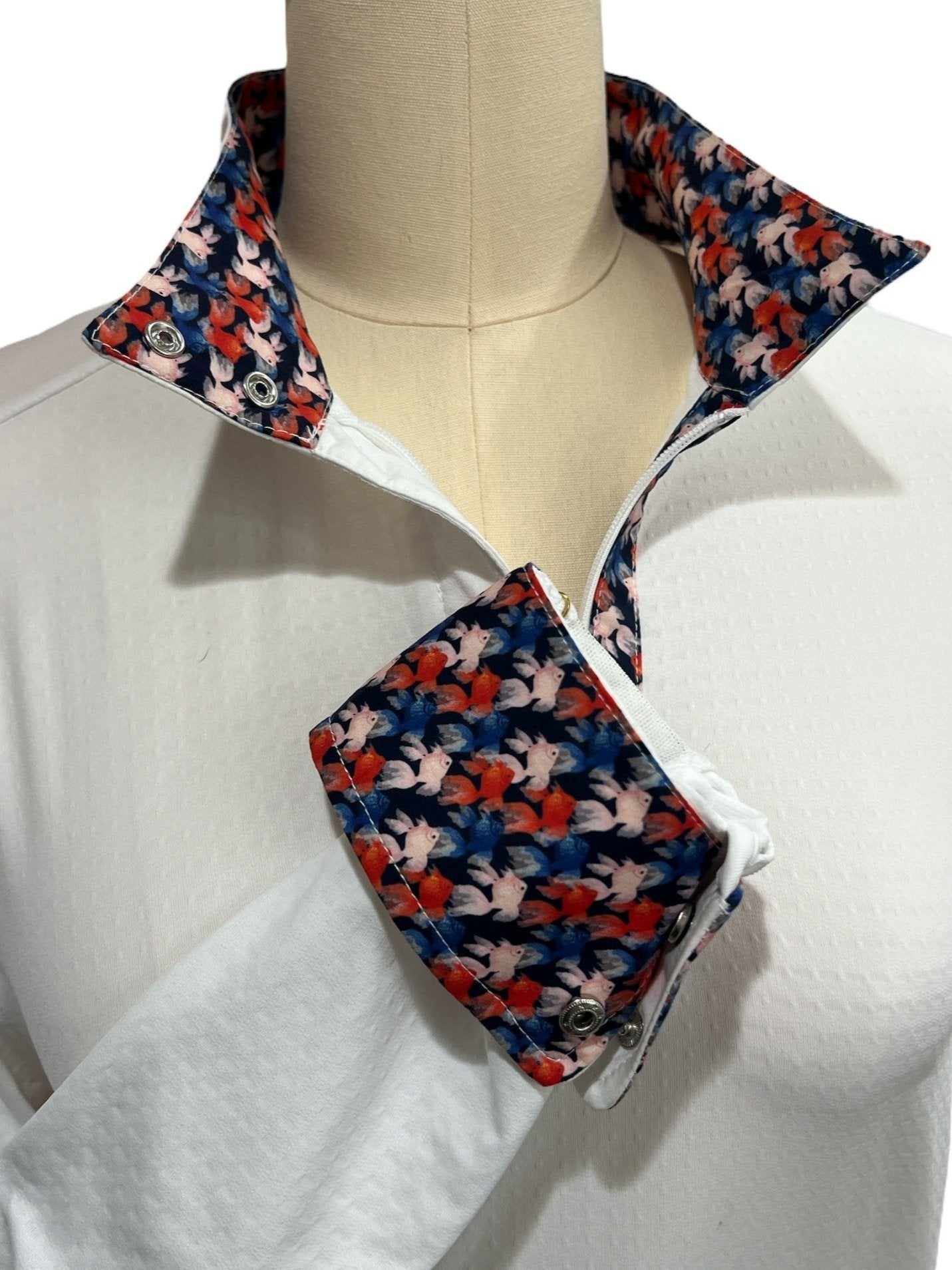 Dover Women's CoolBlast 100 Long Sleeve Show Shirt  -  Size Large / White Goldfish