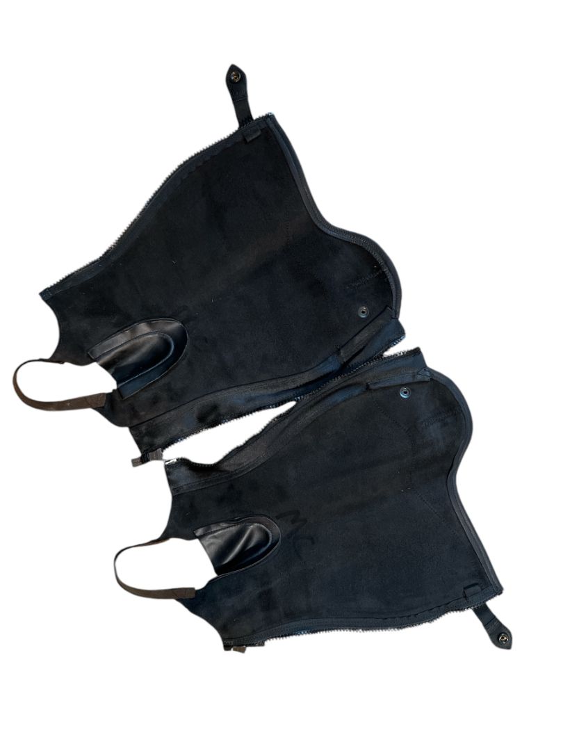 Dy'on Women's Exel Half Chaps Black-Size MC