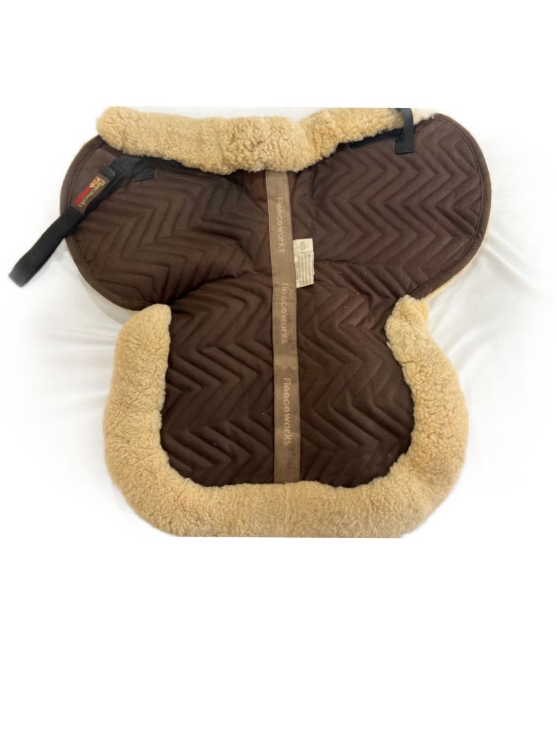 Brown Fleeceworks Sheepskin Classic Original Halfpad with Rolled Edge All Purpose Brown Size Medium