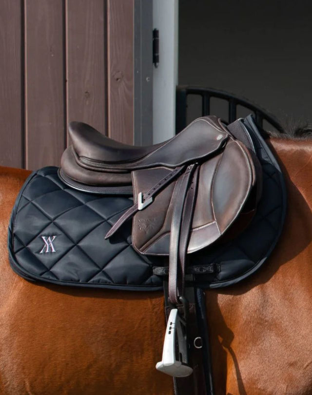 Yagya black saddle pad