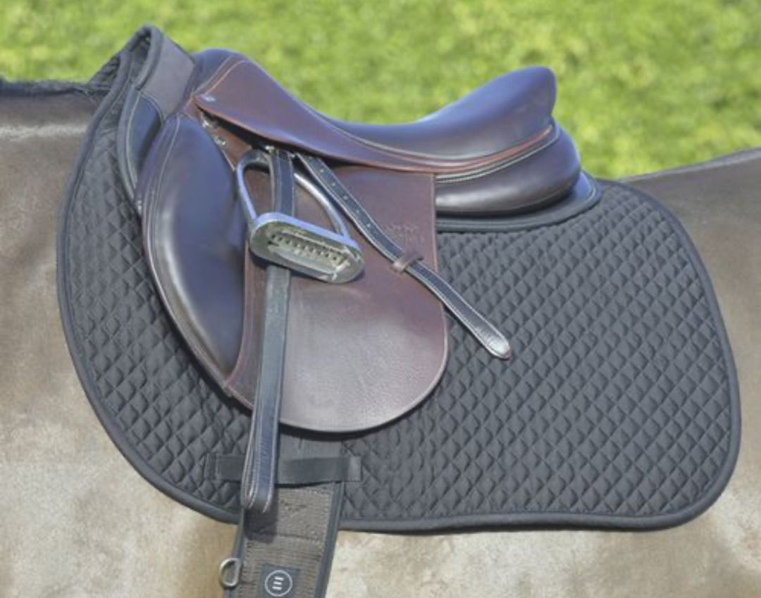 EquiFit Essential Square Saddle Pad Black, Horse / Full Size