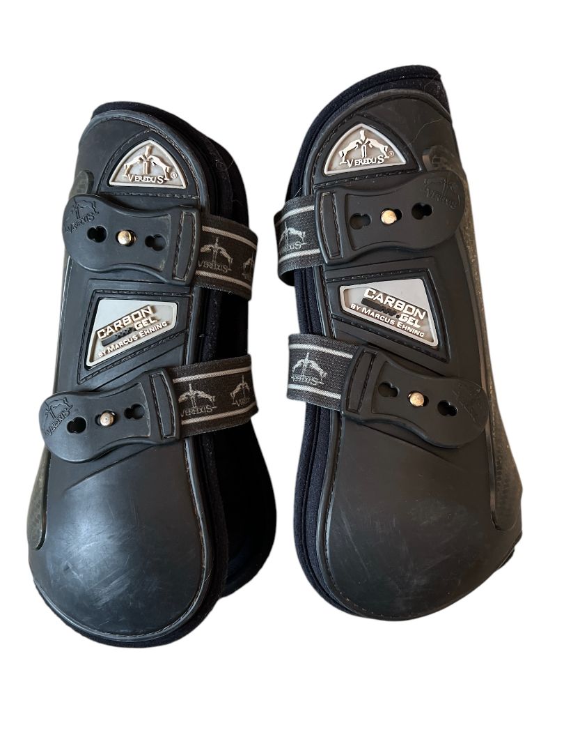 Veredus Open Front Carbon Fiber Boots - Black / Size Medium