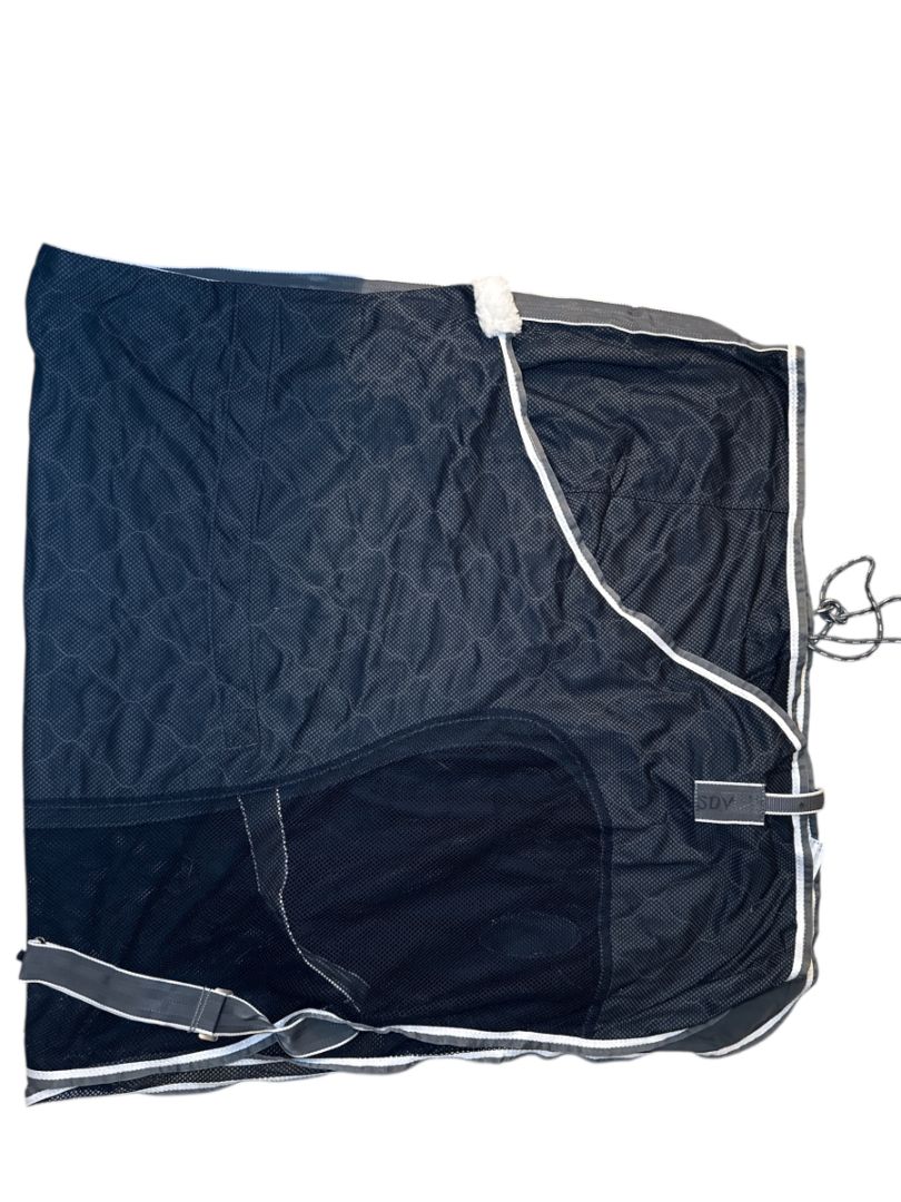 Weatherbeeta Wick Dri Cooler Standard Neck - Black / Grey Size 81"