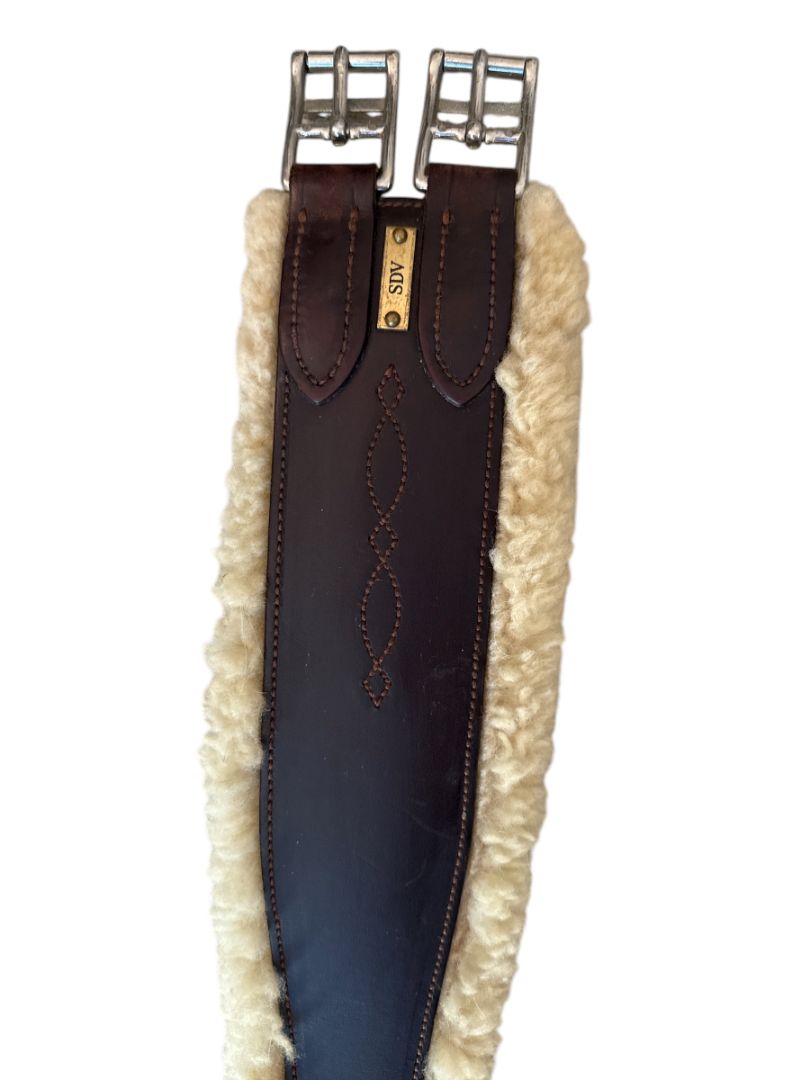 Beval Saddlery Ltd. Sheepskin Leather Girth - Brown / 48"