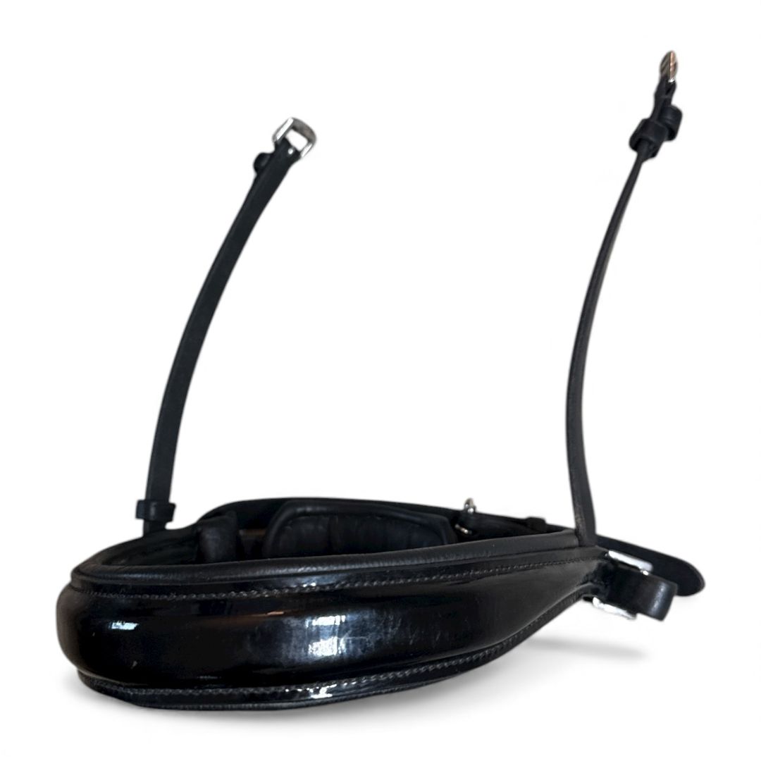 Kavalkade Crank Noseband / Wide Padded Patent Leather - Black / Full Size