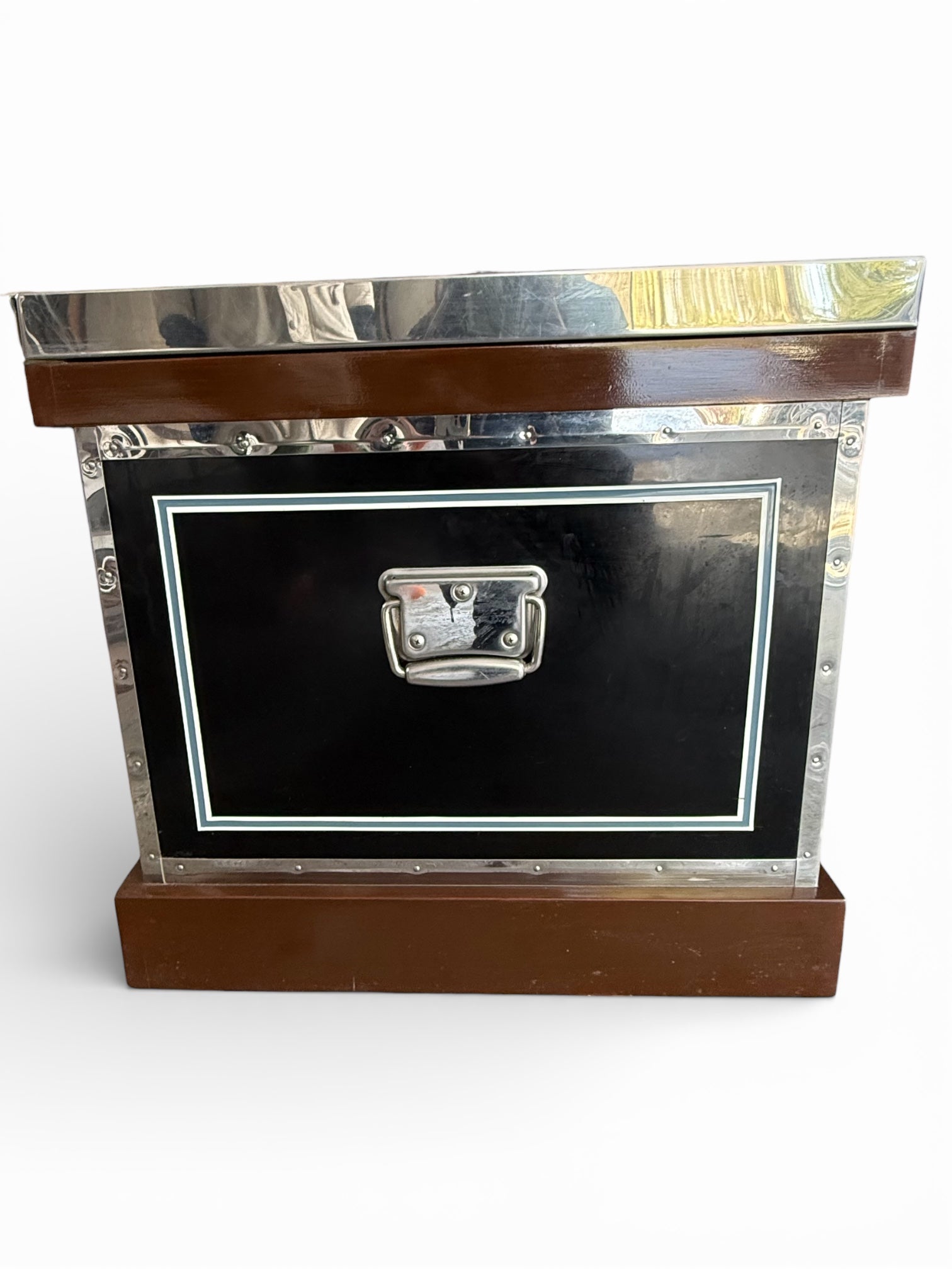 McGuinn Farms Large Vinyl Custom Tack Trunk - Black