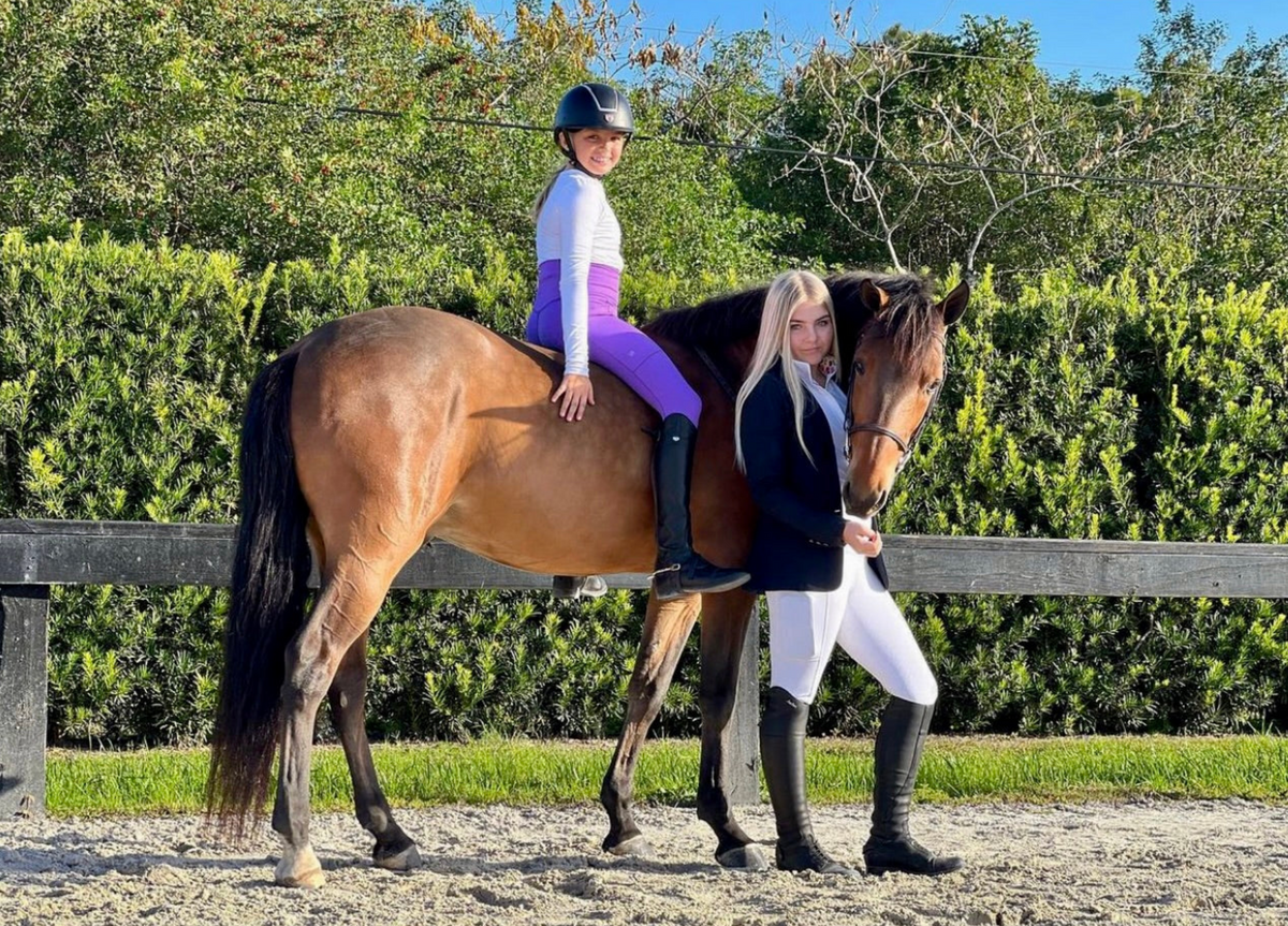 Barn and Beyond Equestrian The Finn Full Grip Seat Legging Breeches - Lilac Purple / Size XS NEW