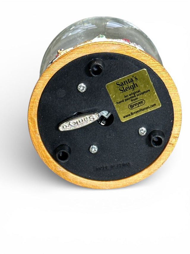 Breyer 2021 Musical Snow Globe Santa's Sleigh NEW