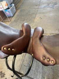 Antares Signature Jumping Saddle 17" 2022 3N