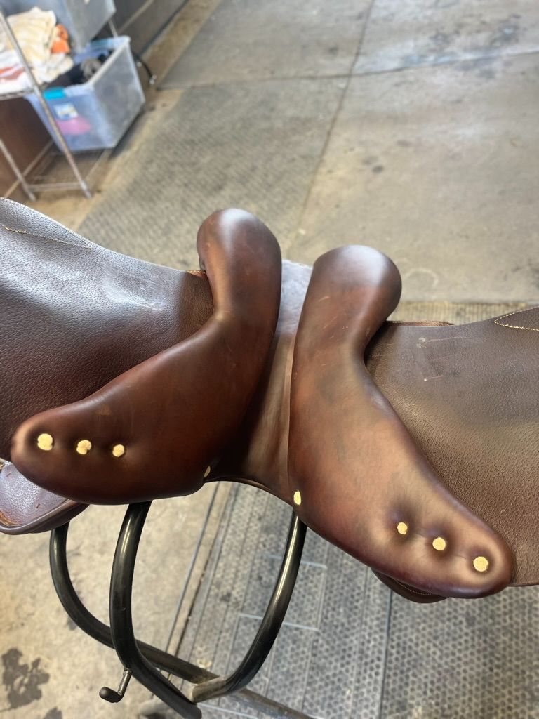 Antares Signature Jumping Saddle 17" 2022 3N
