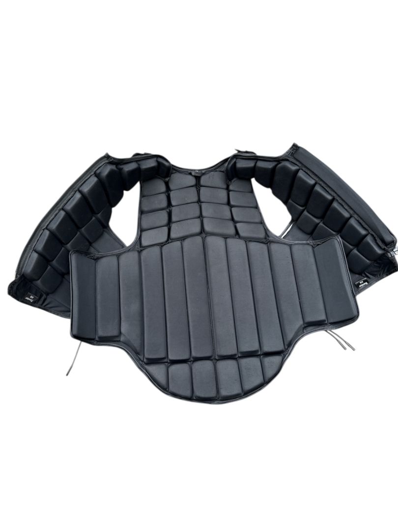Tipperary Adults’ Contender ASTM Vest XS