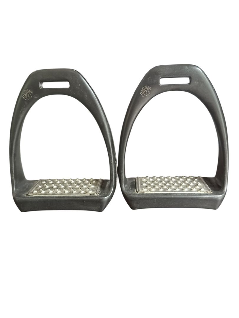 Royal Rider Sport Stirrups - Black  4 3/4"