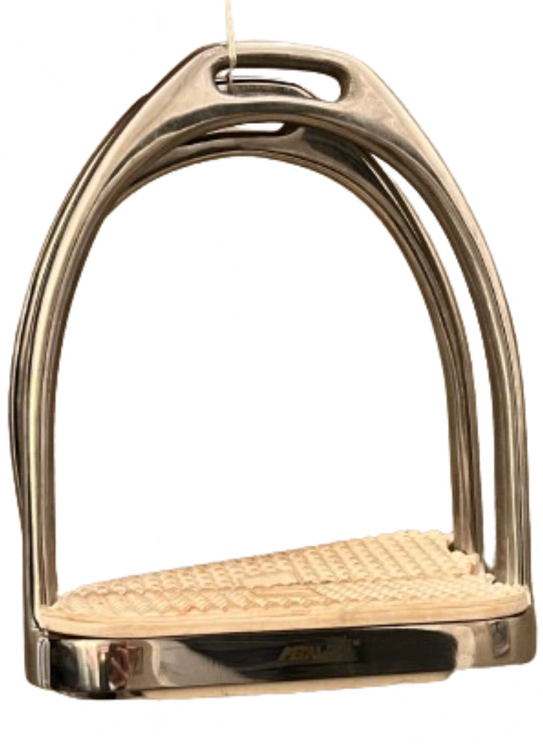 METALAB STIRRUP IRONS 4 3/4"