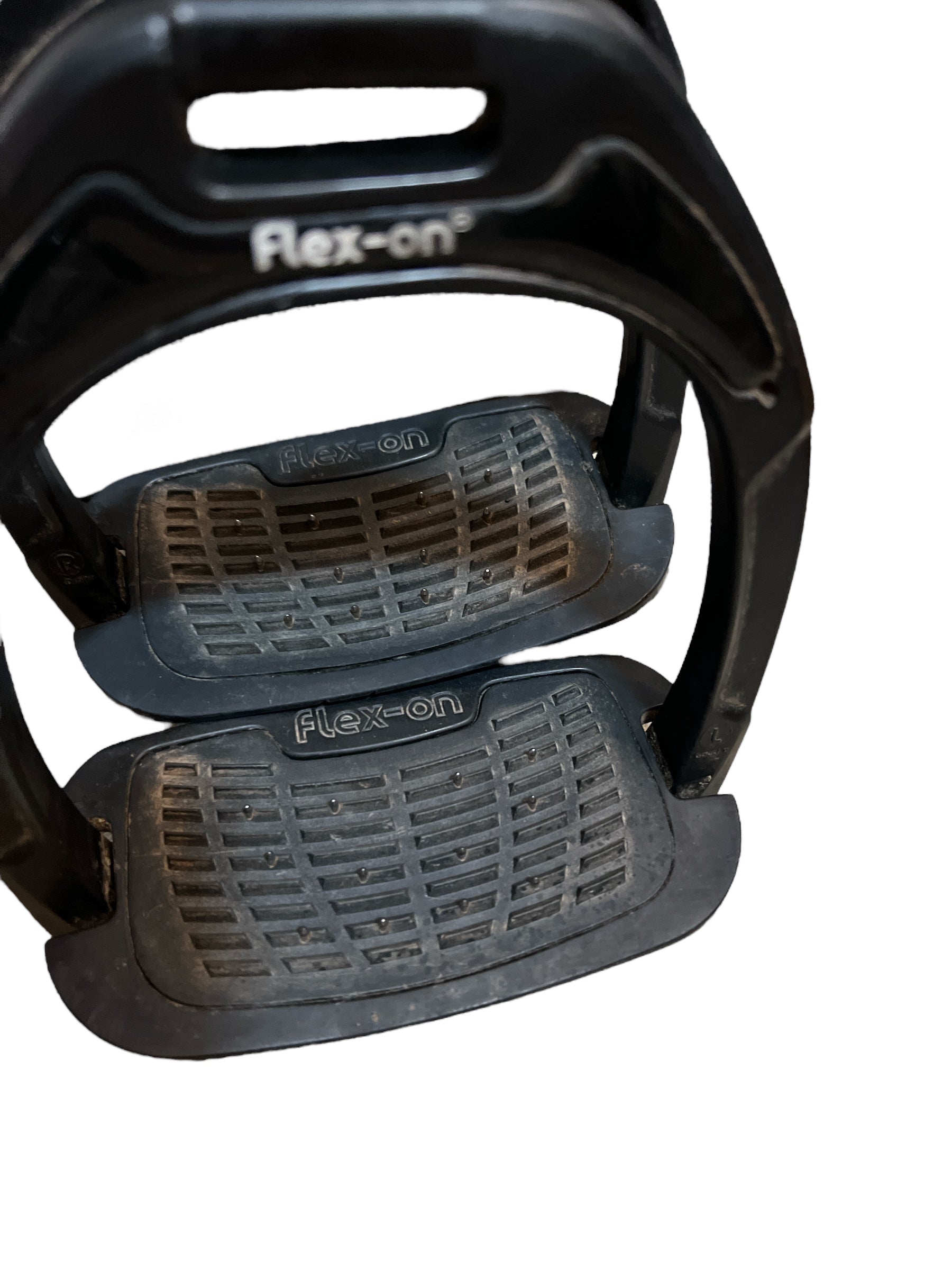Flex-On Composite Inclined Ultra Grip Stirrups - Black