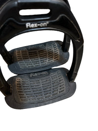 Flex-On Composite Inclined Ultra Grip Stirrups - Black