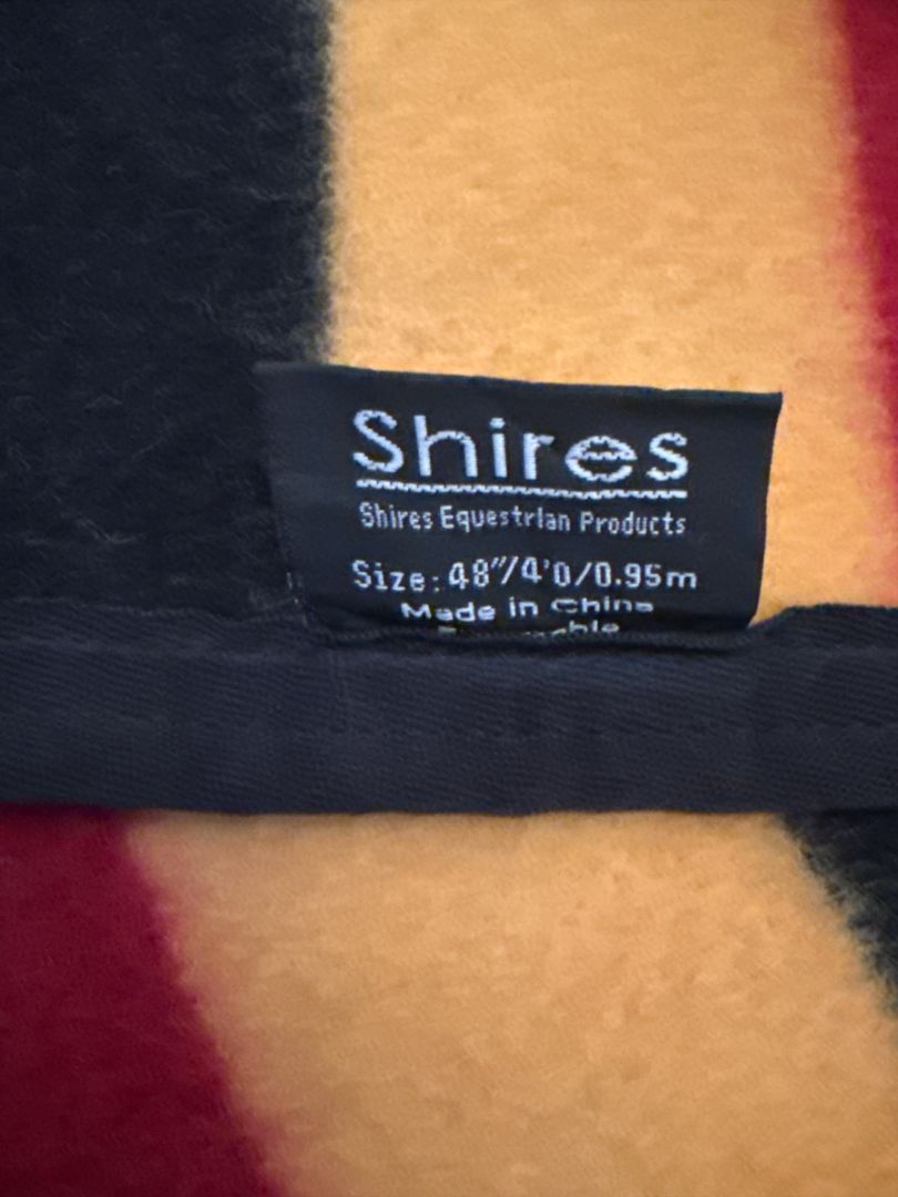 Shires Pure Wool Newmarket Quarter Sheet -  Size 48" / 4'-0".  NEW