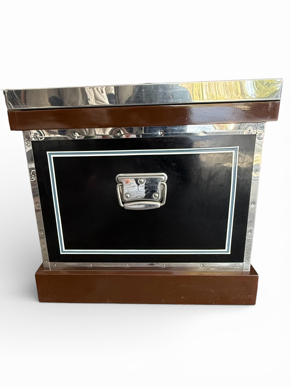 McGuinn Farms Large Vinyl Custom Tack Trunk - Black