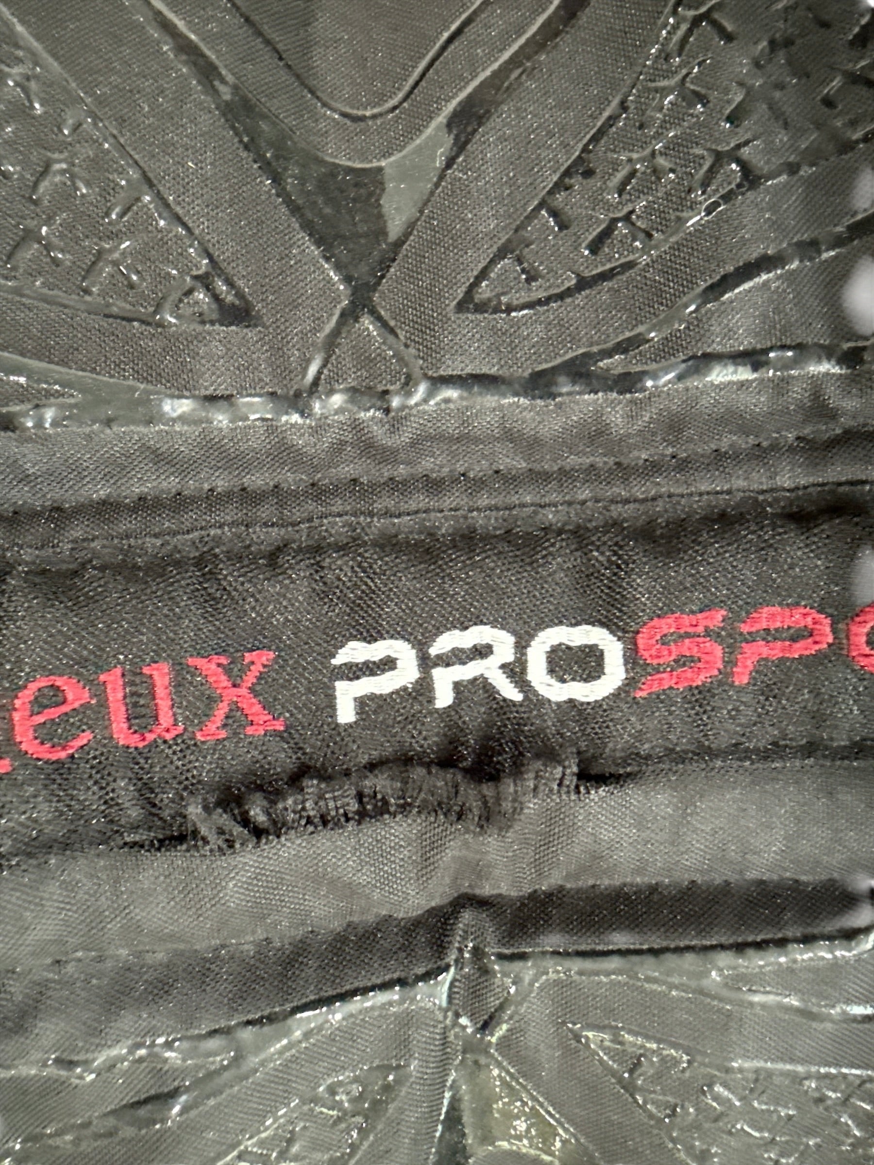 LeMieux X-Grip Silicone Half Pad Black / Large