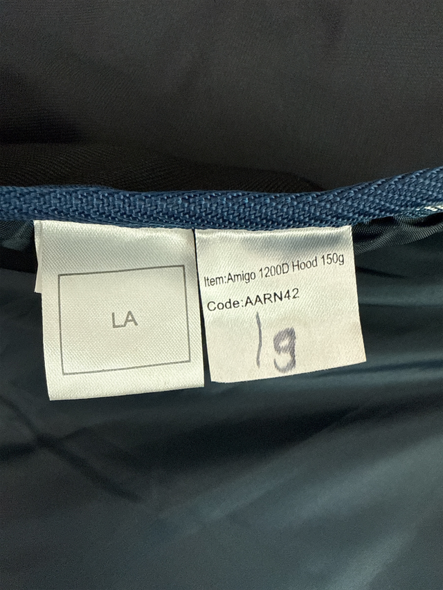 Amigo 1200D Turn Out Hood 150g - Navy / Size Large  NEW